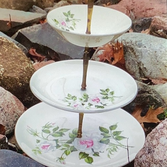 ⚜️ Lefton Bloomer Girl K1412, Vintage Porcelain Figurine NVC - Picture 12 of 16